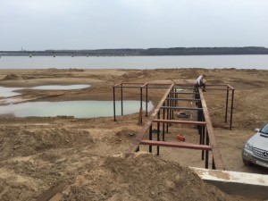 Пирс на винтовых сваях в Пальниках